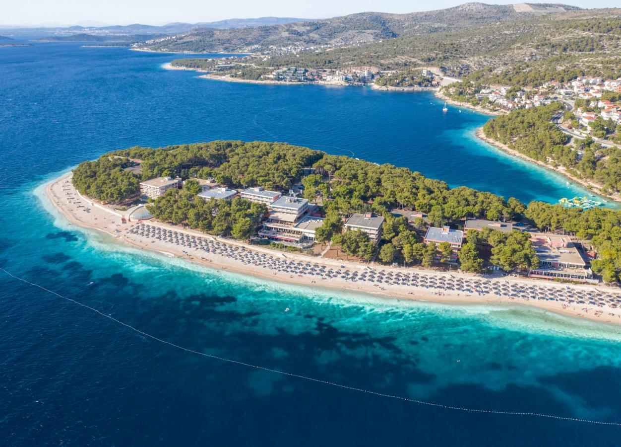 Hotel Zora Pavilions Primošten Exterior foto
